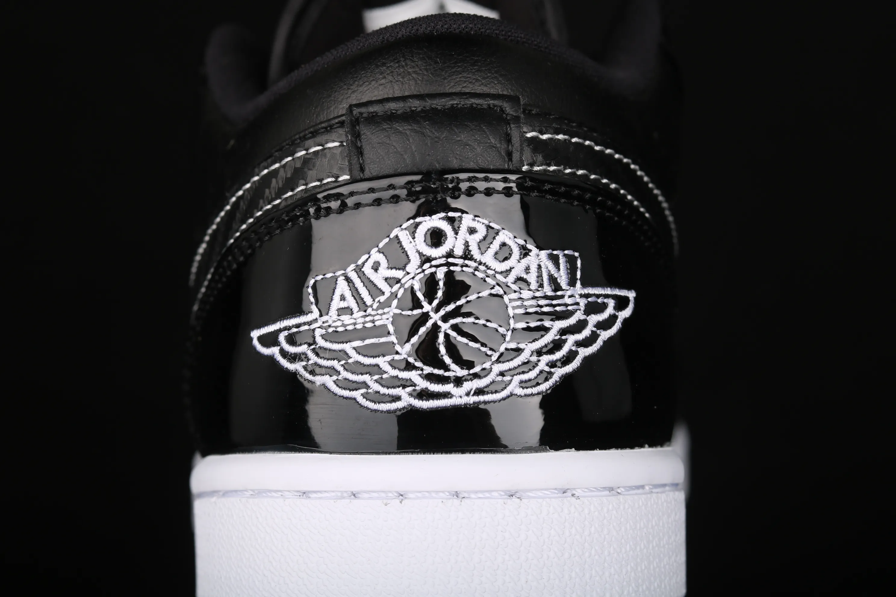 All categories Air Jordan Jordan series basketball shoes Air Jordan 1 Low Air Jordan 1 Low ASW AJ1 Joe 1 low-top All-star patent leather black low-top basketball shoes DD1650-001